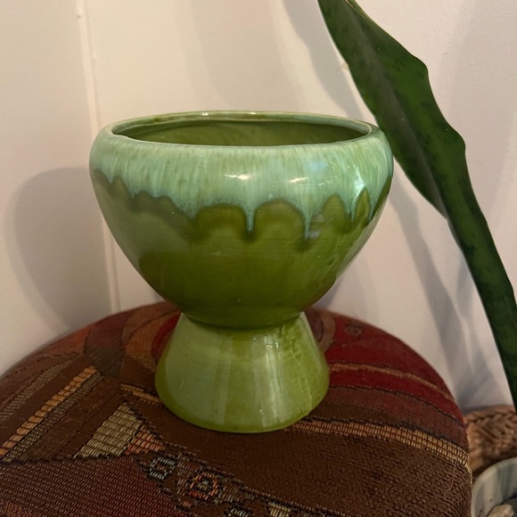 Mid Century Planter - Picture 4 of 7